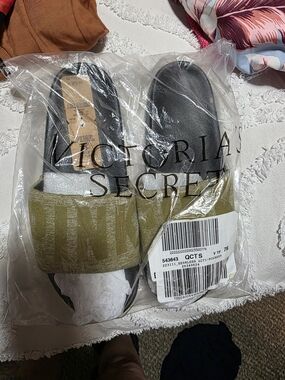 Victoria's Secret Black Slide Sandals with Logo Jacquard